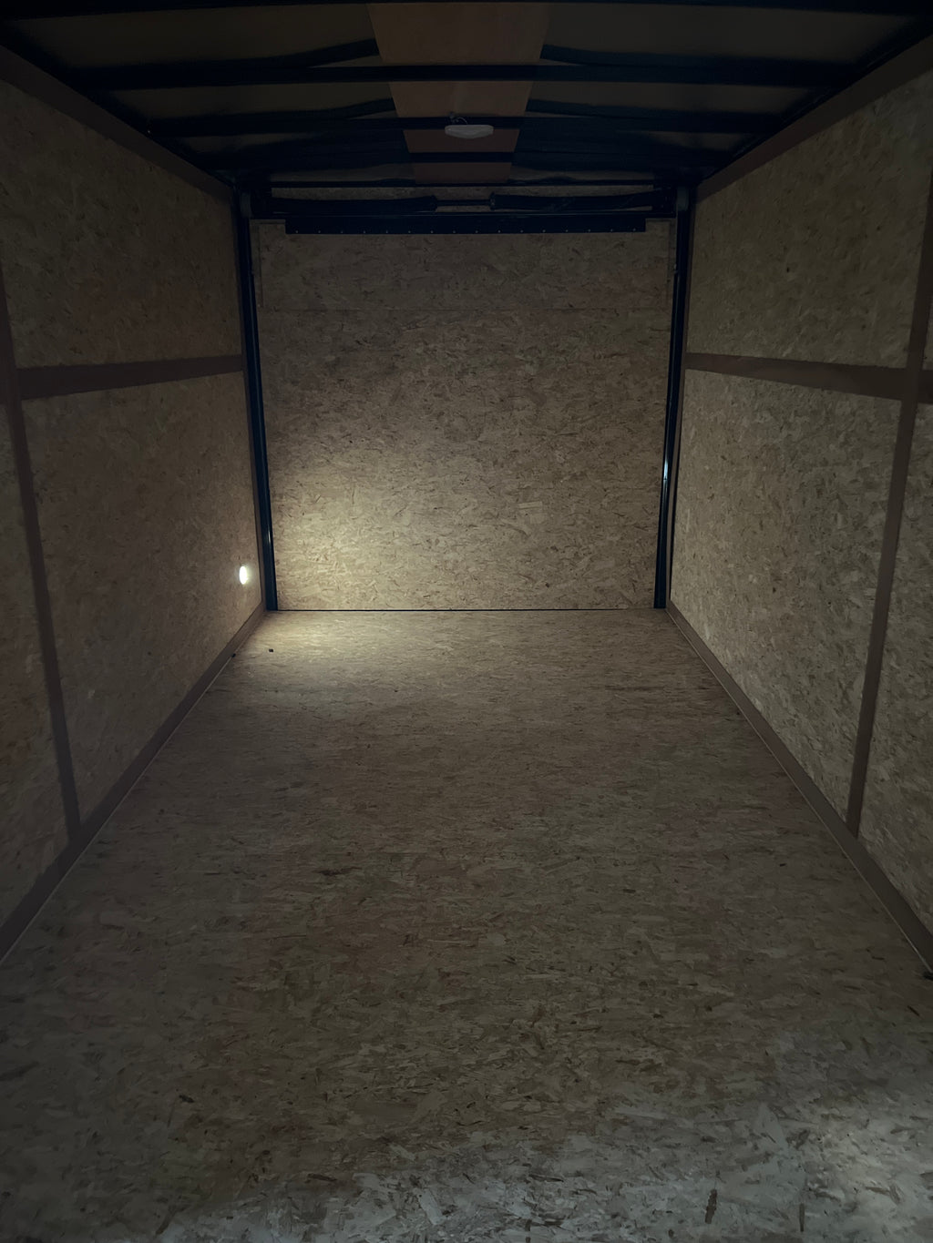 7x16 Enclosed Ramp Door Trailer