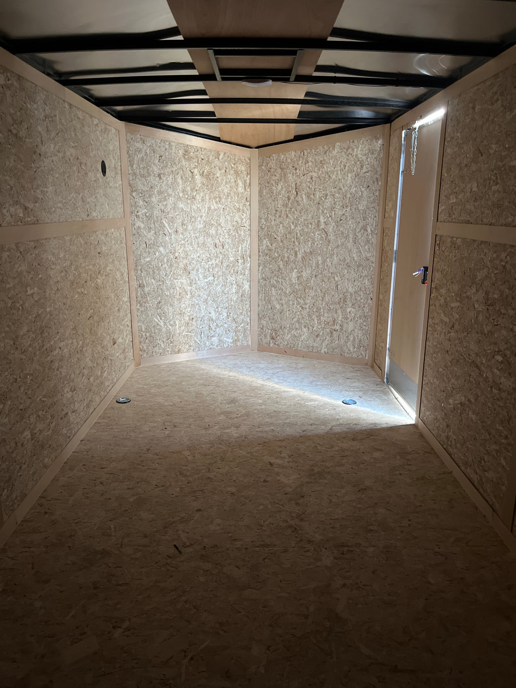 7x16 Enclosed Double Door Cargo Trailer