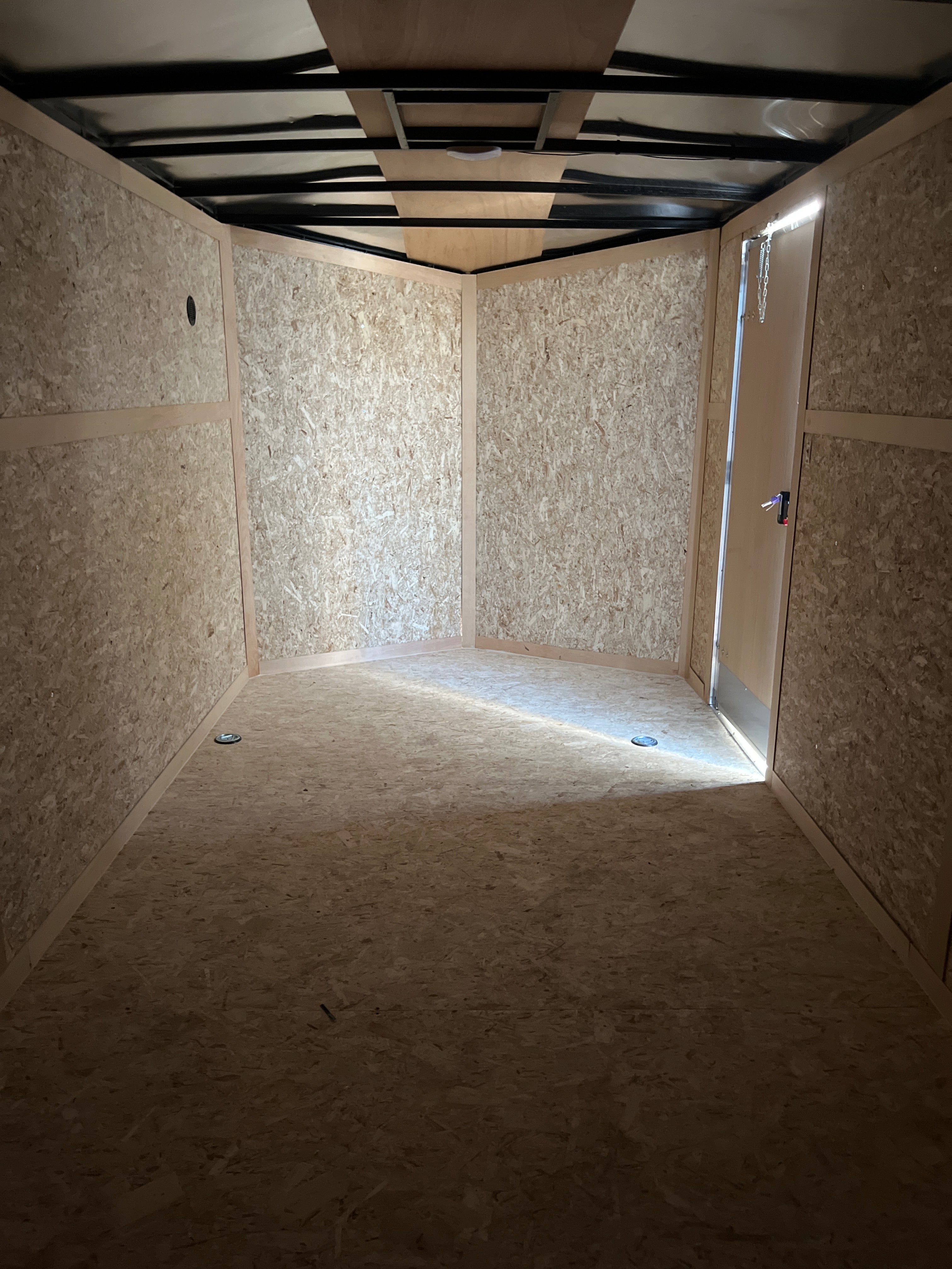 7x16 Enclosed Double Door Cargo Trailer