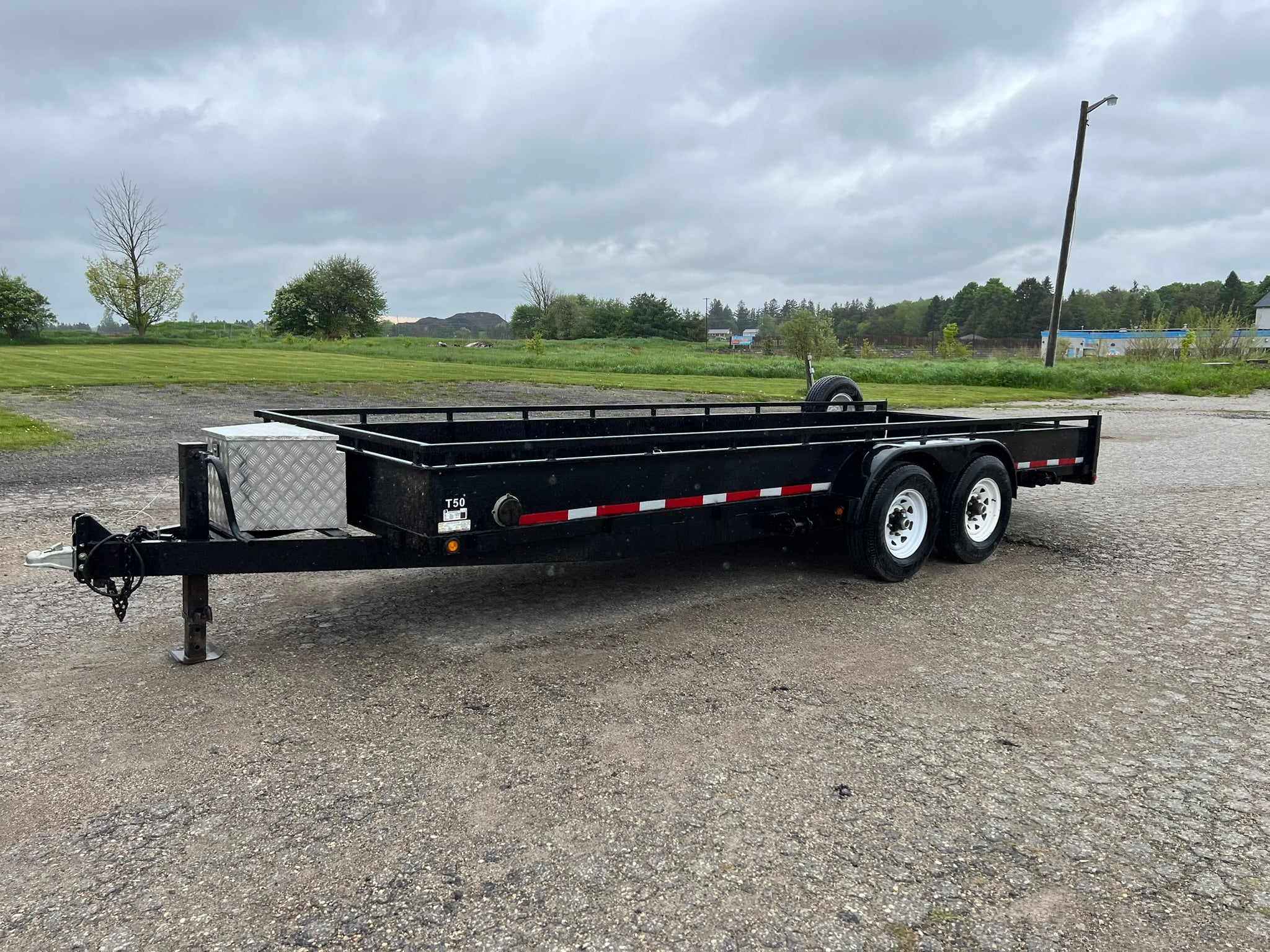 7x18 Used High Side Equipment Trailer 7 Ton