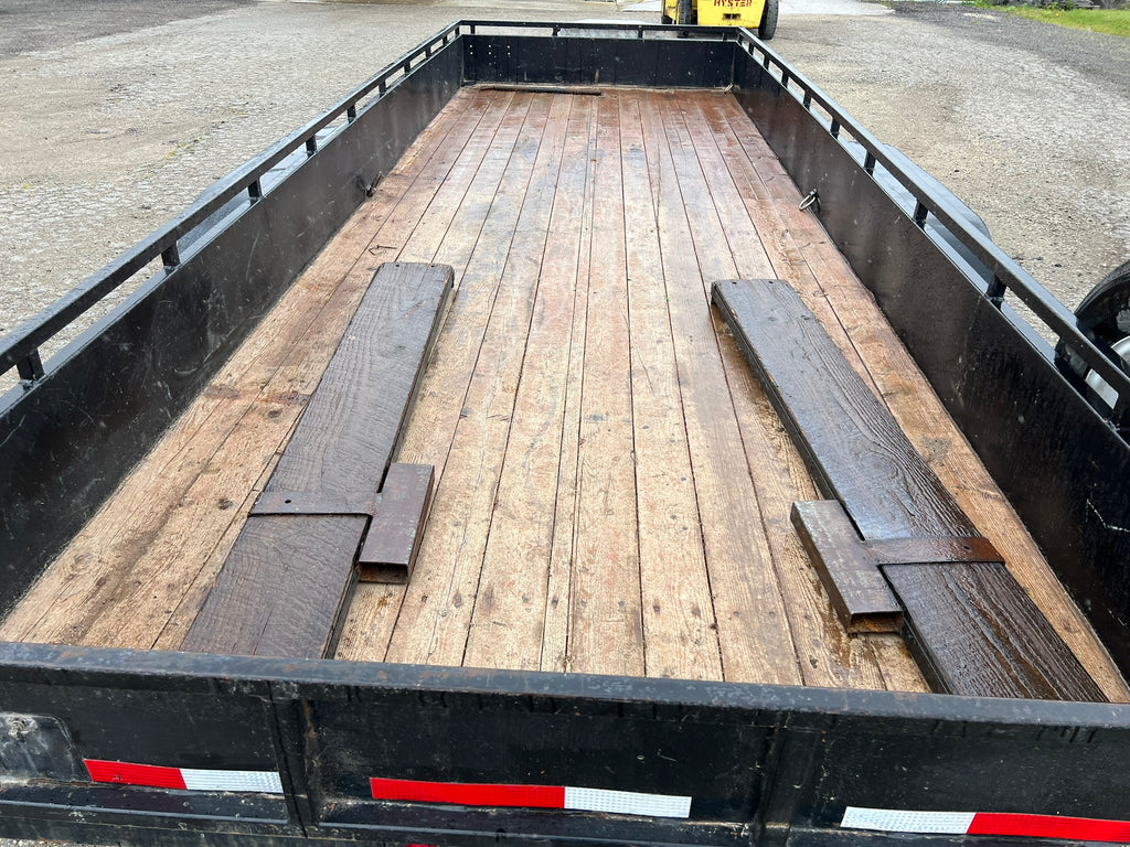 7x18 Used High Side Equipment Trailer 7 Ton